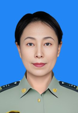 净月潭边绿意盎然